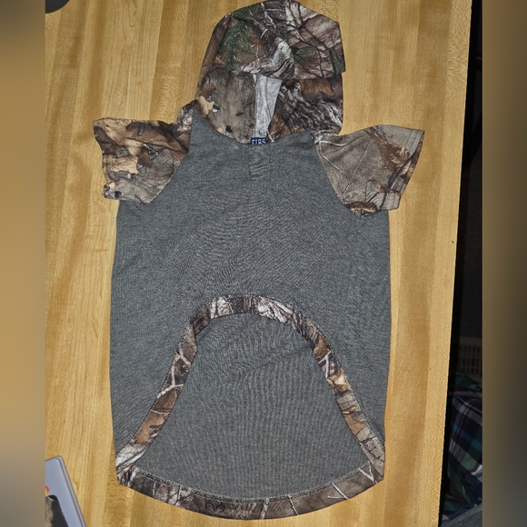 Pets First Camouflage and Gray Dog Hoodie (DG1) - Picture 6 of 10